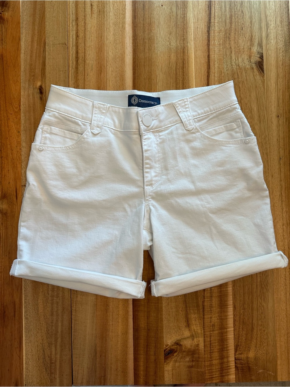 "Ab"solution White Denim Booty Lift Roll Cuff Petite Shorts